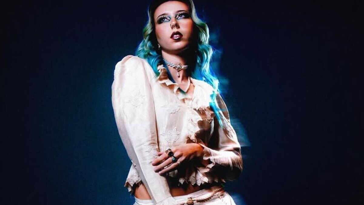 Valentina Pesaresi, età, studi, fidanzato, Instagram, tutto sulla cantante di Amici 25