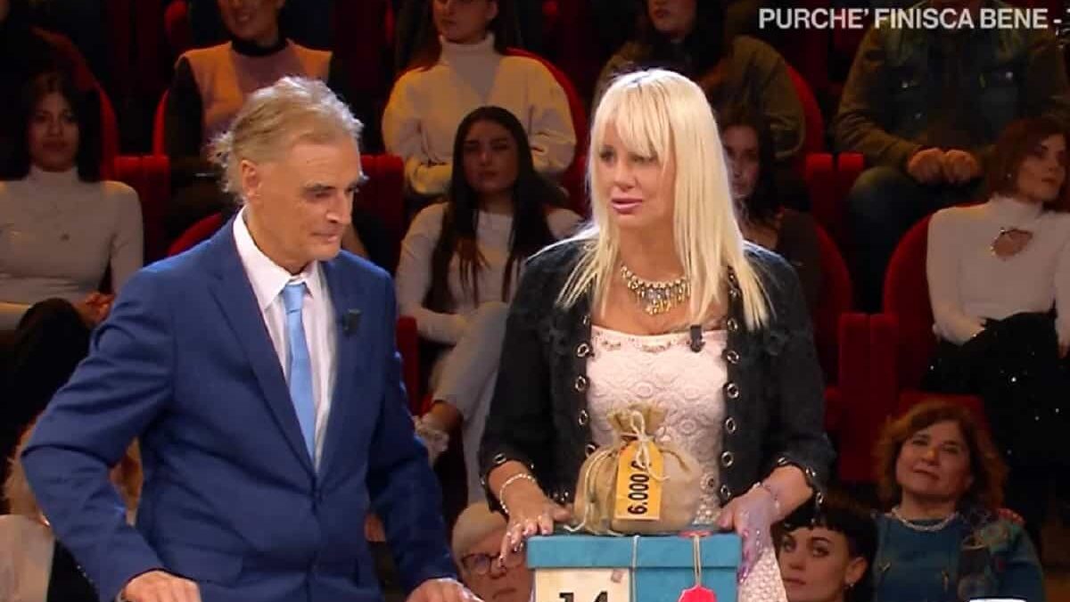 Affari tuoi, Donatella ribalta la partita: quanto ha vinto stasera 7 gennaio 2026