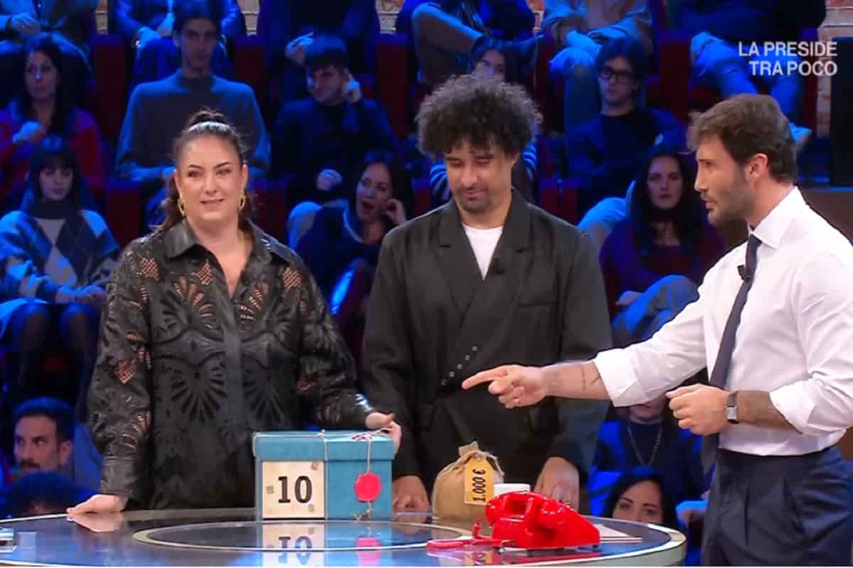 affari tuoi quanto hanno vinto stasera 19 gennaio 2026