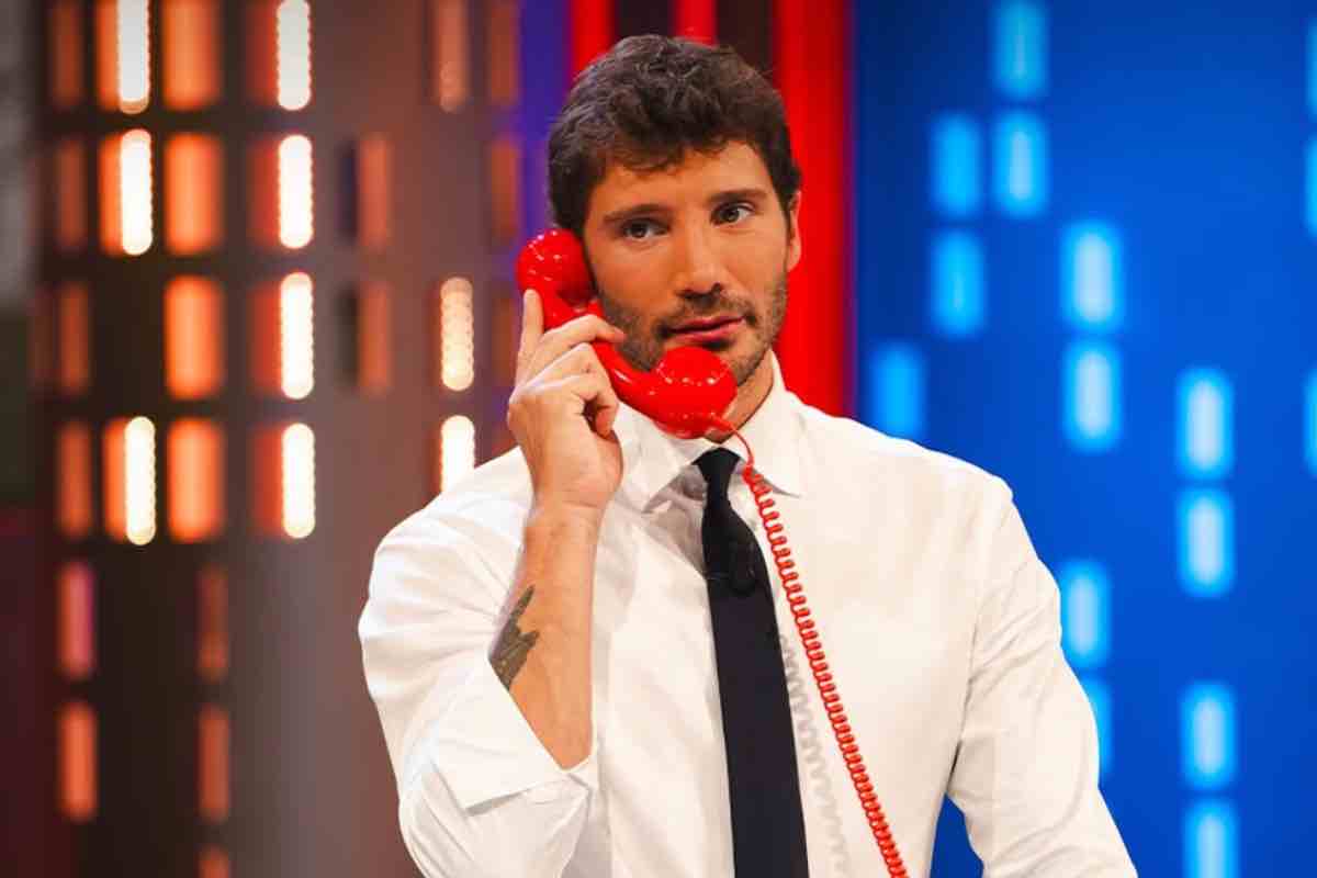 Affari Tuoi torna in prima serata con un nuovo speciale: la mossa di Viale Mazzini per spiazzare Mediaset