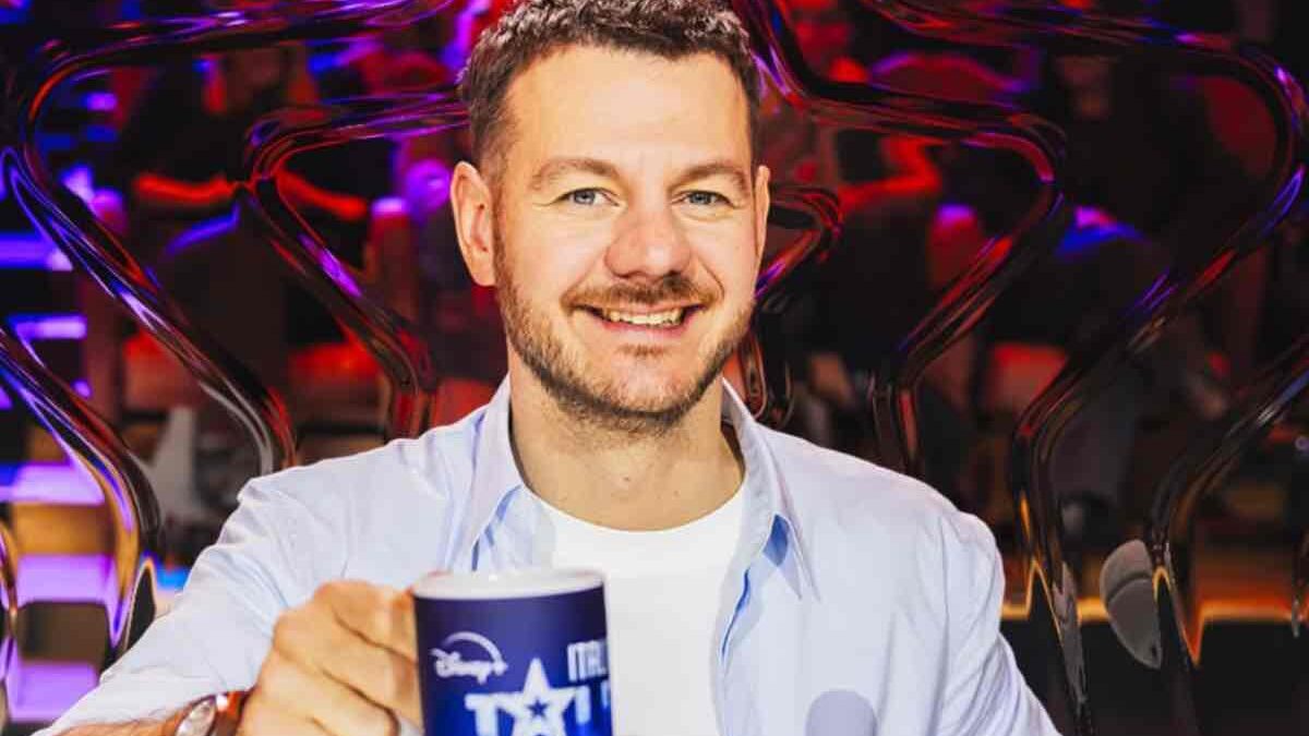 Alessandro Cattelan, l’altra faccia della celebrità: il conduttore si confessa nella sua nuova newsletter