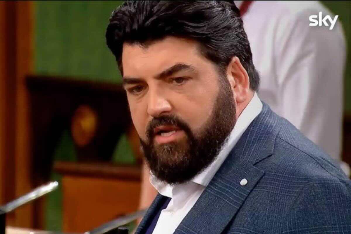 Masterchef, dichiarazione d’amore a sorpresa: la reazione di Antonino Cannavacciolo