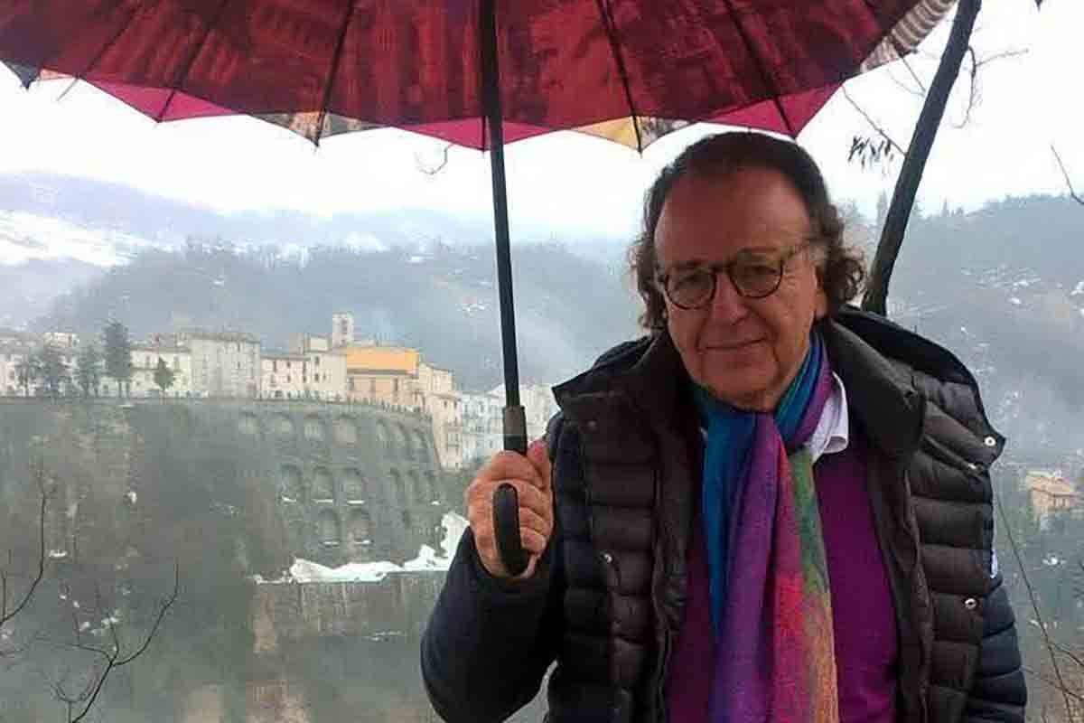 Lutto nel mondo del giornalismo: morto Gianluigi Armaroli, storico volto del Tg5
