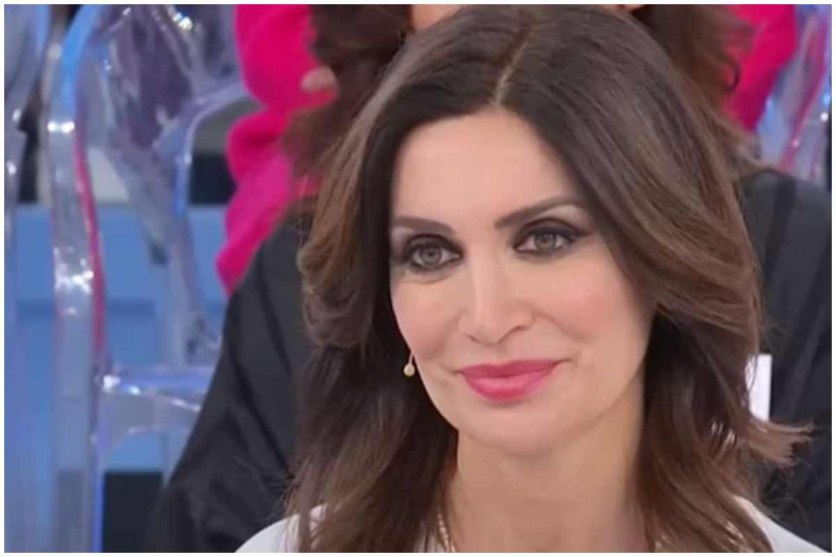 Uomini e Donne, Barbara De Santi avvistata con un noto cavaliere: l’incontro fa parlare i fan