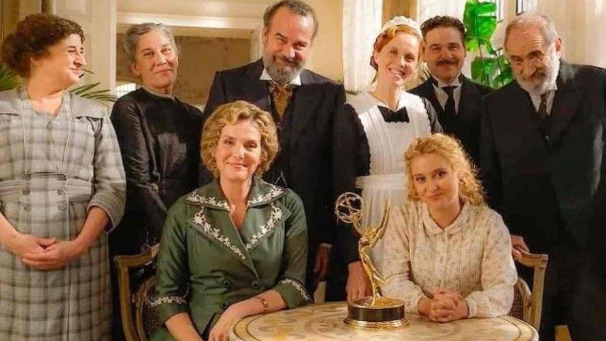 Perchè Mediaset cambia la programmazione de La Promessa: cosa succede
