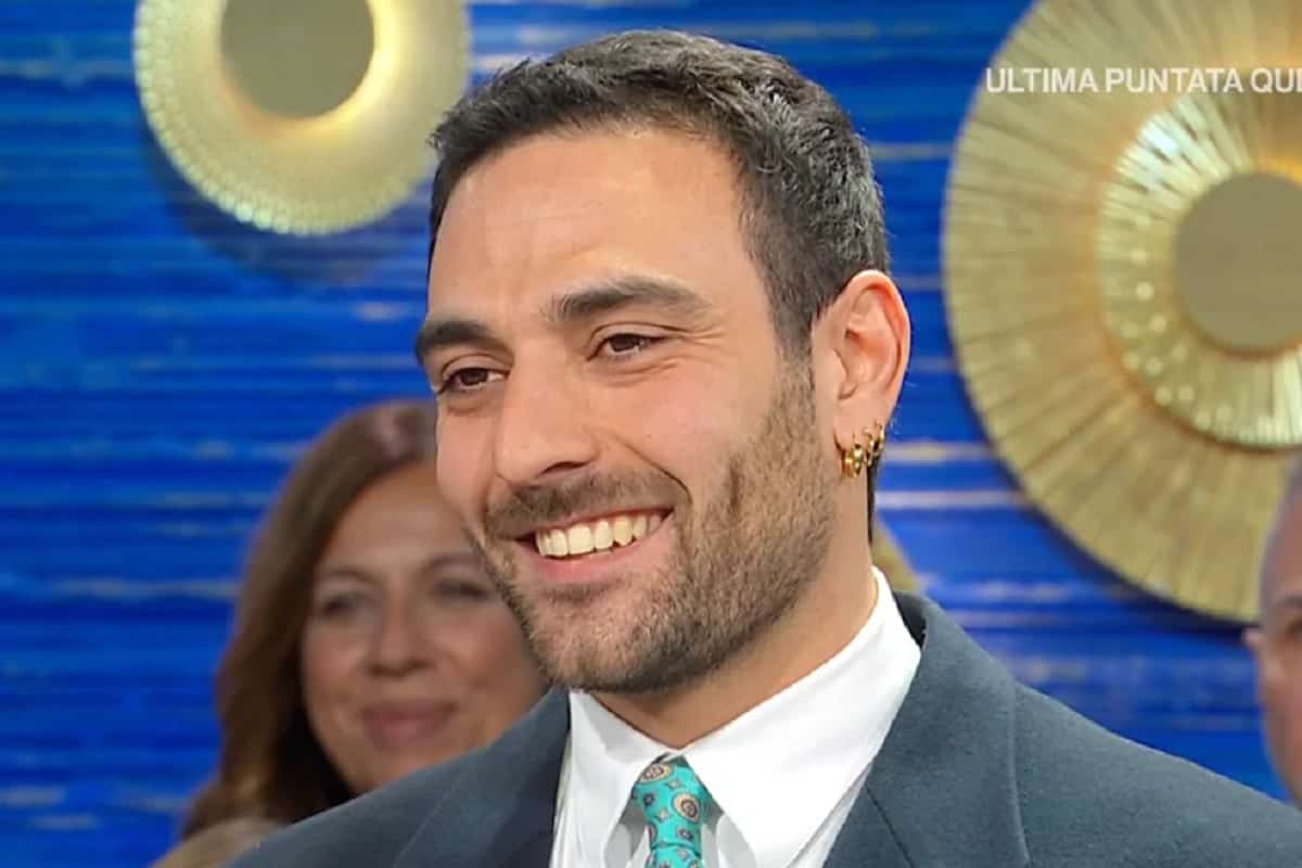 Chi è Eugenio Mastrandrea: età, carriera, fidanzata, dove vive. Tutto sul capitano Martini di Don Matteo