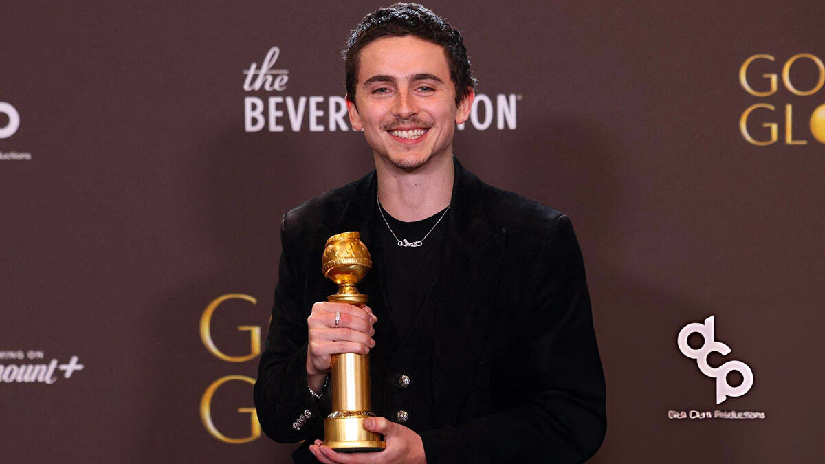 Golden Globe 2026, “Hamnet” miglior film drammatico. Paul Thomas Anderson domina con “Una battaglia dopo l’altra”