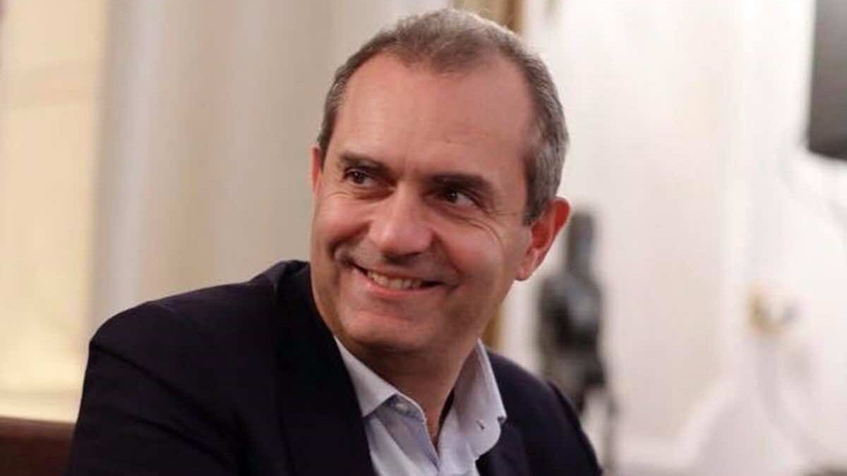 Luigi De Magistris, intervista a TvBlog: “Porto Colpo di Stato a teatro per mettere in evidenza la fragilità democratica che stiamo vivendo. Il mio obiettivo politico più vicino? Ricandidarmi a Sindaco di Napoli”