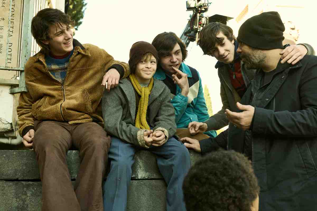 Marco D'Amore con il cast di Gomorra - Le origini 
