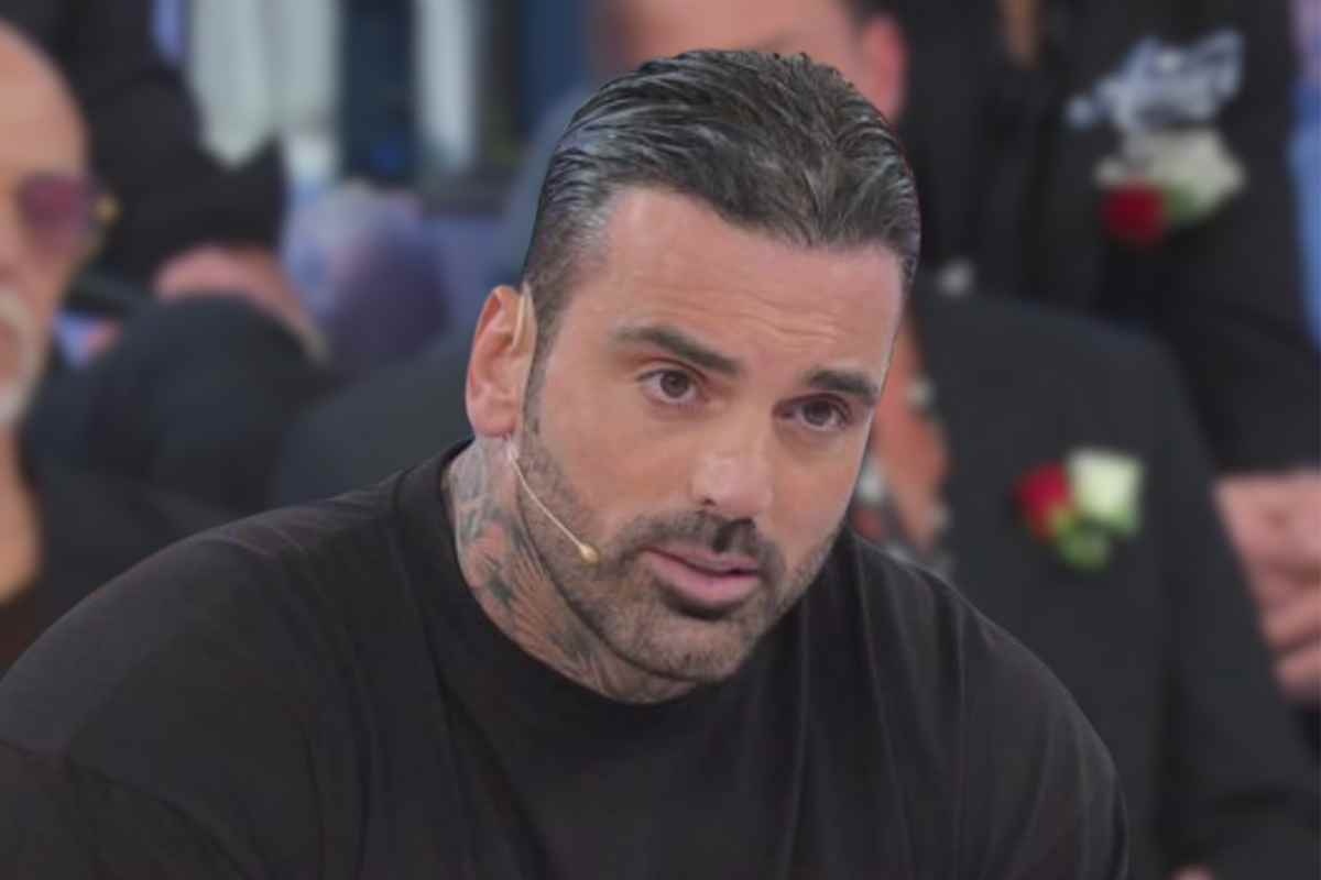 Mario Cusitore in piena notte in ospedale, il gesto dell’ex cavaliere scatena i fan di Uomini e Donne