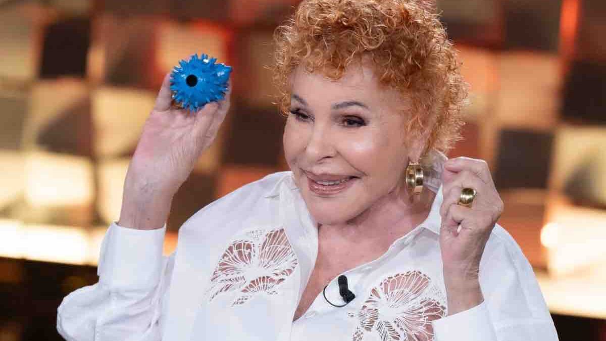 Ornella Vanoni, un’aiuola a Milano in ricordo della cantante: l’annuncio nella puntata speciale di Che Tempo Che Fa