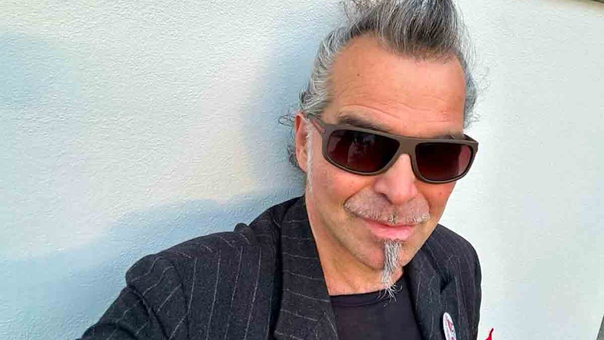 Piero Pelù annuncia la separazione da Gianna Fratta: “Non sopporto il gossip, la nostra storia è finita”