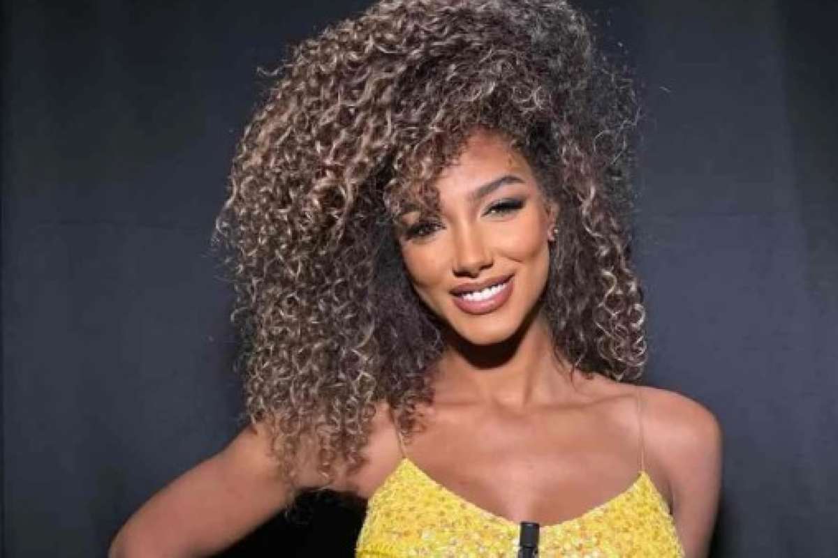 Samira Lui, la casa della showgirl