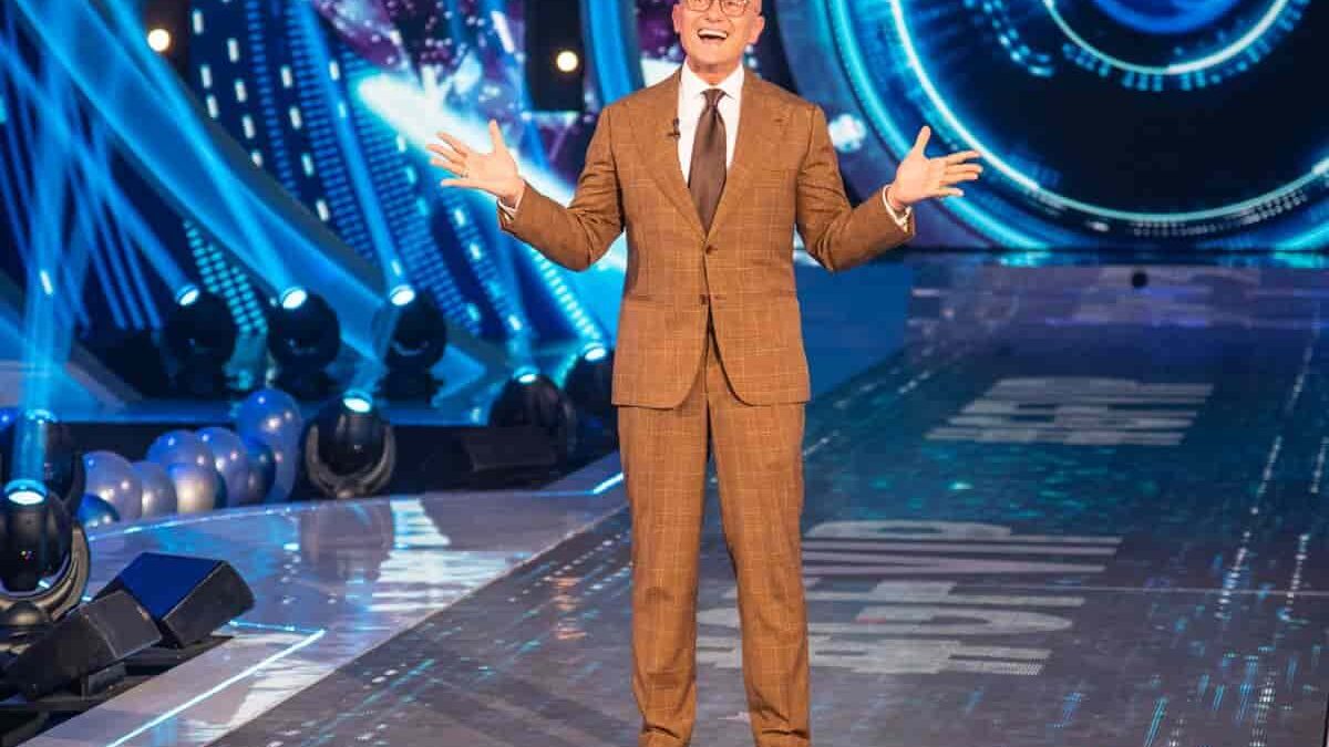 Grande Fratello Vip 2026 al bivio: spunta il nome del dopo Signorini