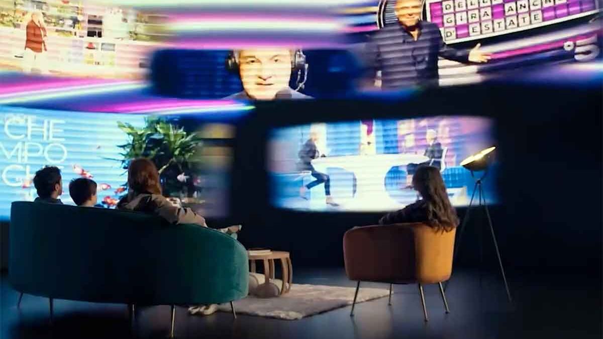 Auditel, lo spot con Gerry Scotti, Antonella Clerici, Fazio, Gruber e Caressa: un cast senza precedenti