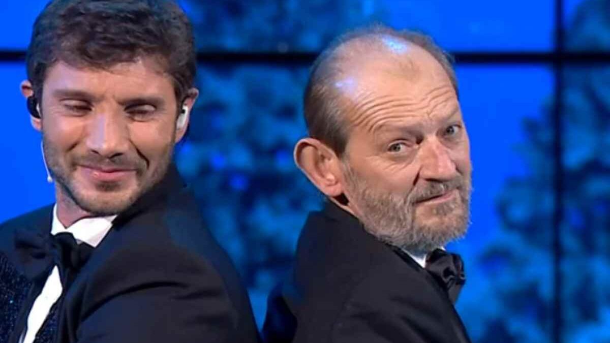 Morto Enrico De Martino, il ballerino che lasciò il palco per Stefano: “Dovevo assumermi le mie responsabilità”
