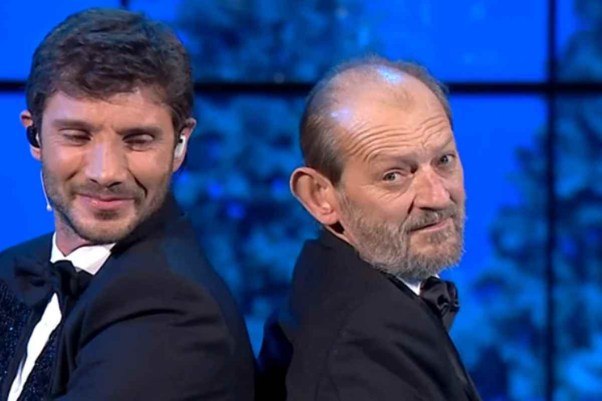 Morto Enrico De Martino, il ballerino che lasciò il palco per Stefano: “Dovevo assumermi le mie responsabilità”