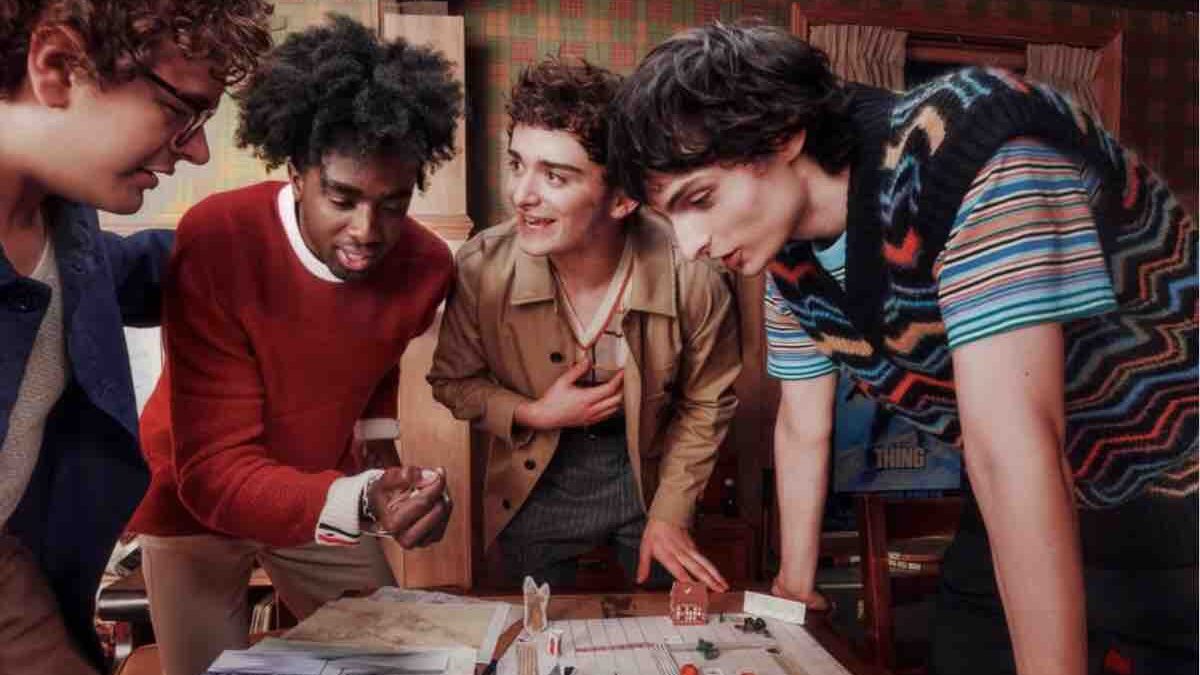 Stranger Things, gli indizi nascosti nell’ultimo episodio: tutti i riferimenti per comprendere il finale della serie