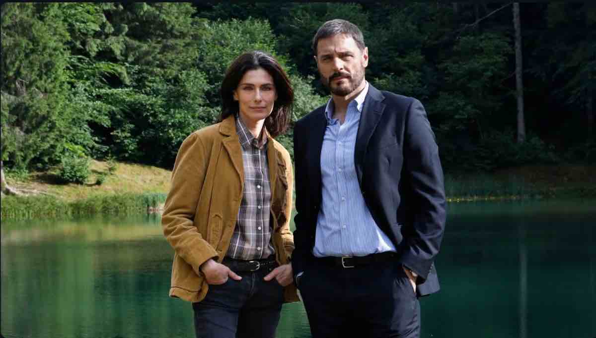 Una nuova vita, la fiction di Canale 5 tra voglia di rivalsa e sentimenti: Anna Valle torna protagonista sul piccolo schermo