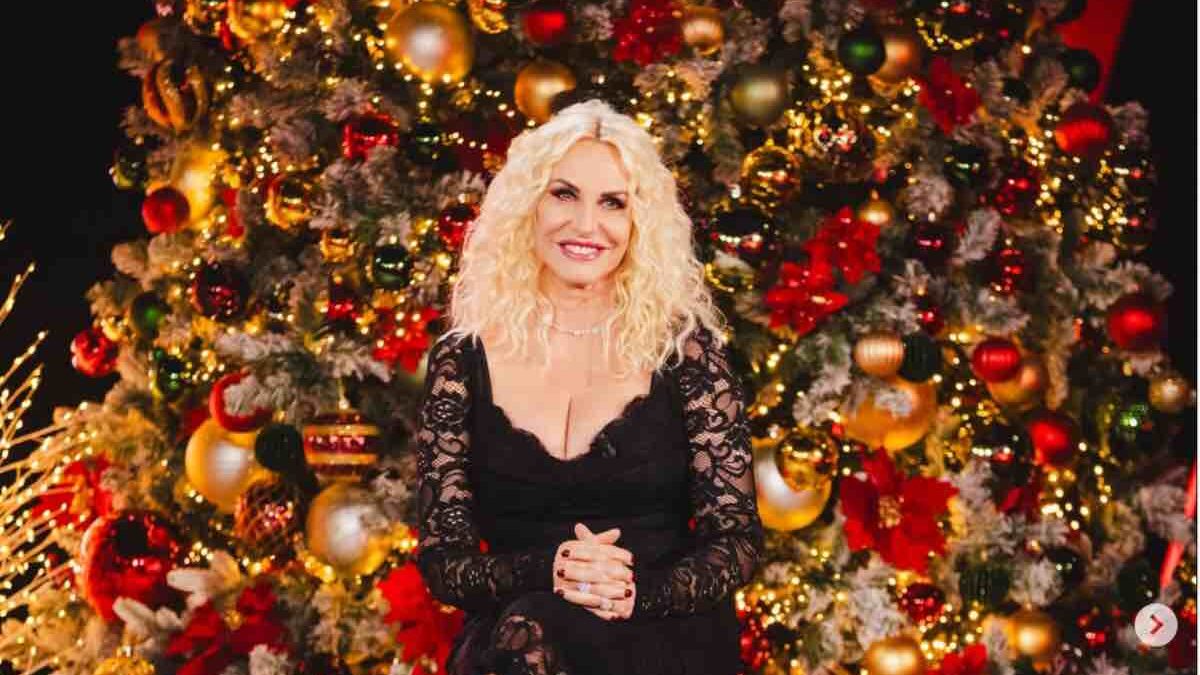 Antonella Clerici in pole per Sanremo 2027: la nuova strategia della Rai tra indiscrezioni e possibilità