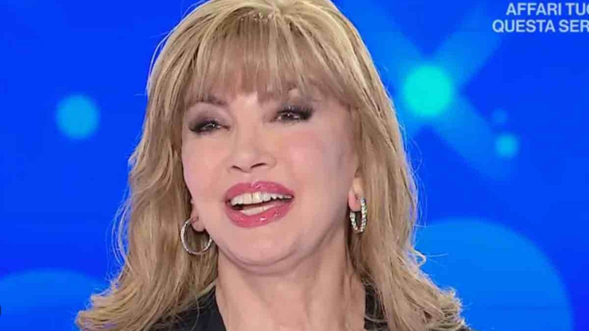 Canzonissima sfida Amici di Maria De Filippi: pro e contro del remake televisivo