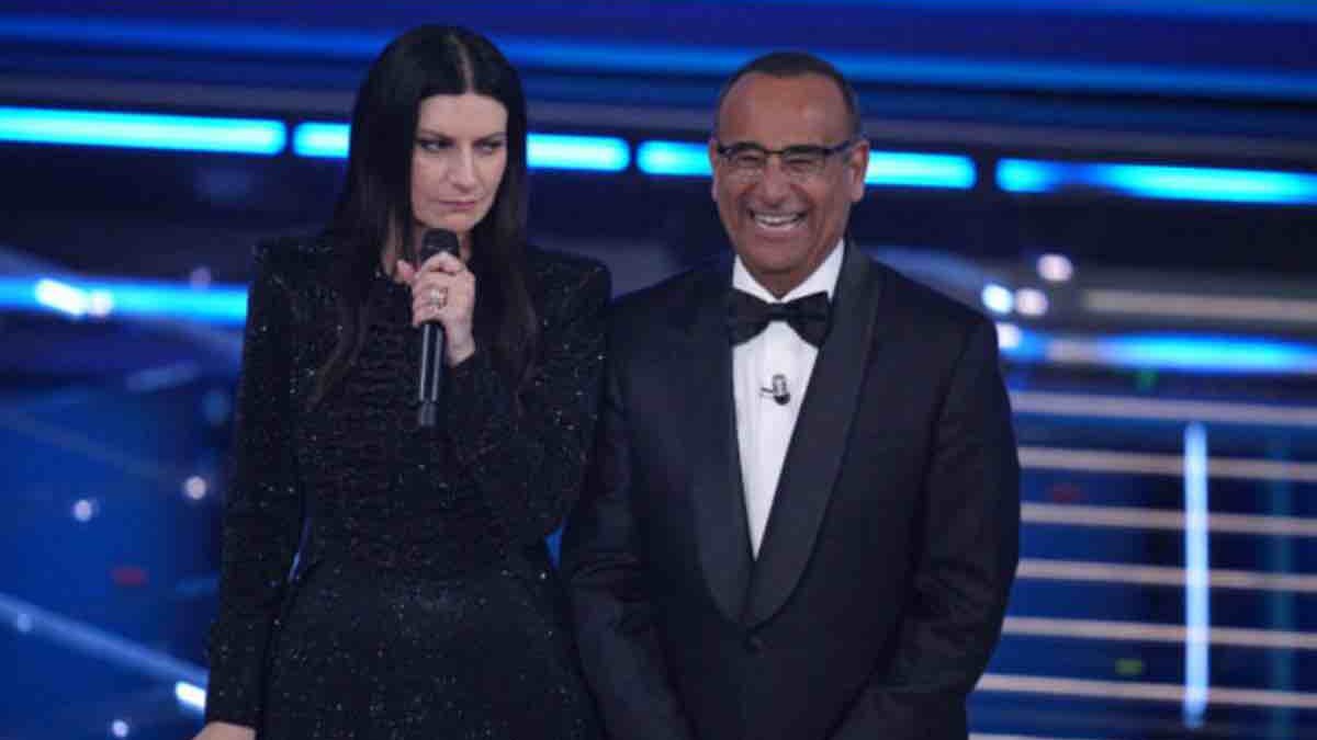 Festival di Sanremo 2026, la composizione della quarta serata: le cover, gli ospiti e la top five aggiornata