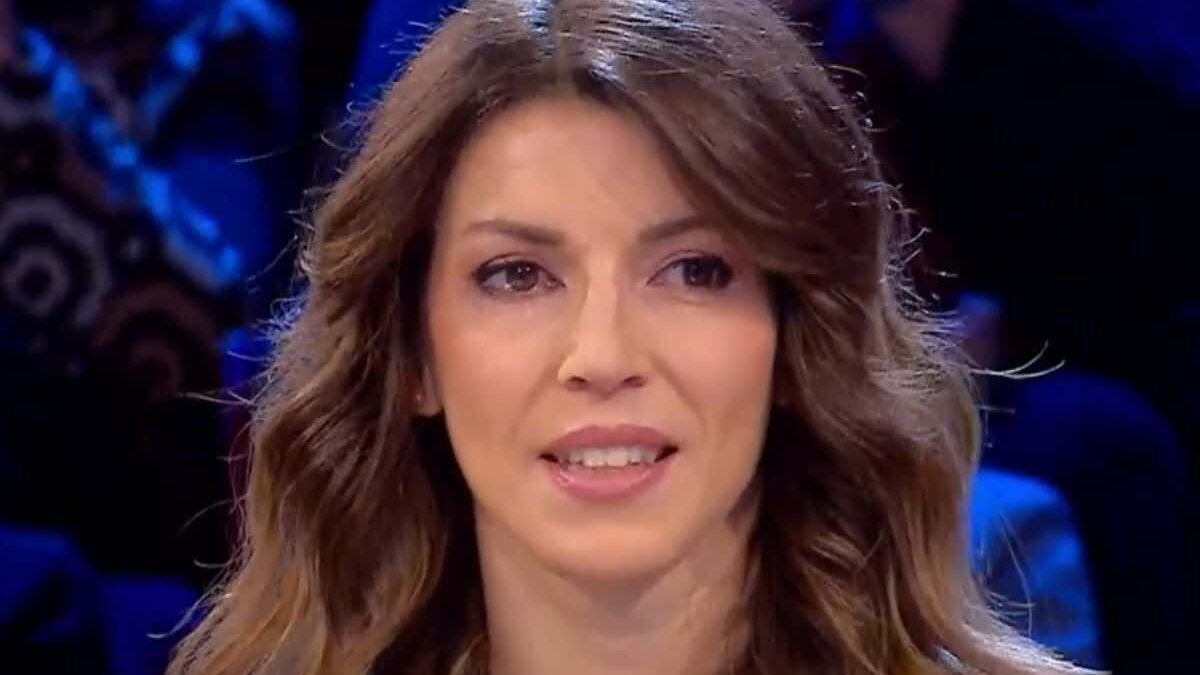 Elena rifiuta 100mila euro ad Affari tuoi: poi la partita si trasforma in un sogno. Cos’è successo stasera 11 febbraio 2026