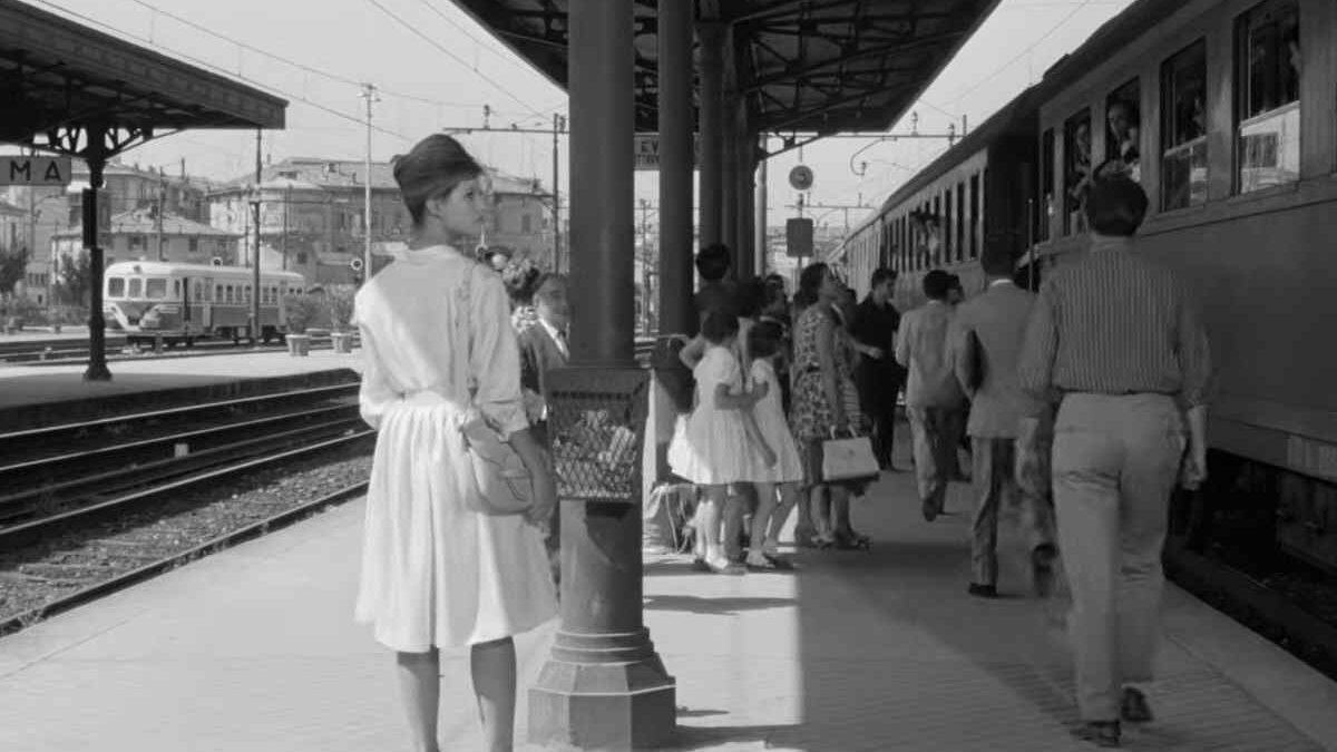 Drammi sociali e ferite ancora aperte: 10 film che raccontano il volto oscuro del boom del ’60 e l’emigrazione dal Sud al Nord