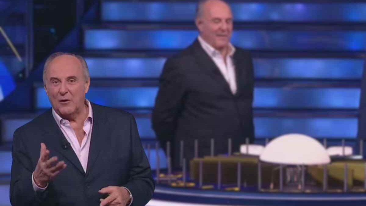 Scivolone di Gerry Scotti a La Ruota della Fortuna, cosa nasconde il gesto notato da tutti