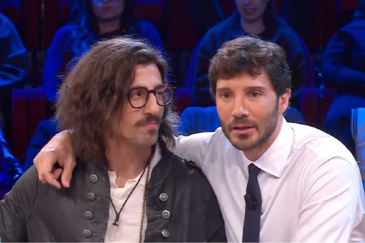 Jonathan accetta l’offerta del dottore: ecco quanto ha vinto stasera 1 febbraio 2026 ad Affari tuoi