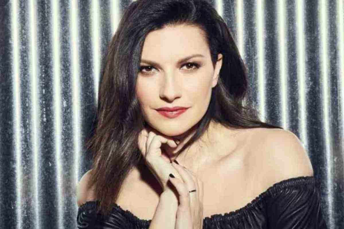 Laura Pausini tra lusso e radici: villa hollywoodiana a Miami e la casa-museo nel suo paese