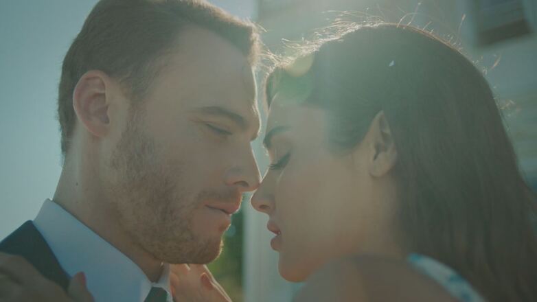 San Valentino? Ditelo con una Dizi. Tutte le serie turche (gratis) da recuperare su Mediaset Infinity
