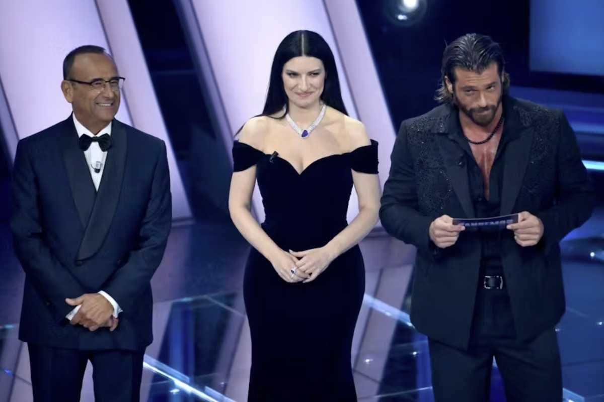 In un mondo in cui la televisione tradizionale sta affrontando una crisi di ascolti, il Festival di Sanremo continua a restare uno dei programmi