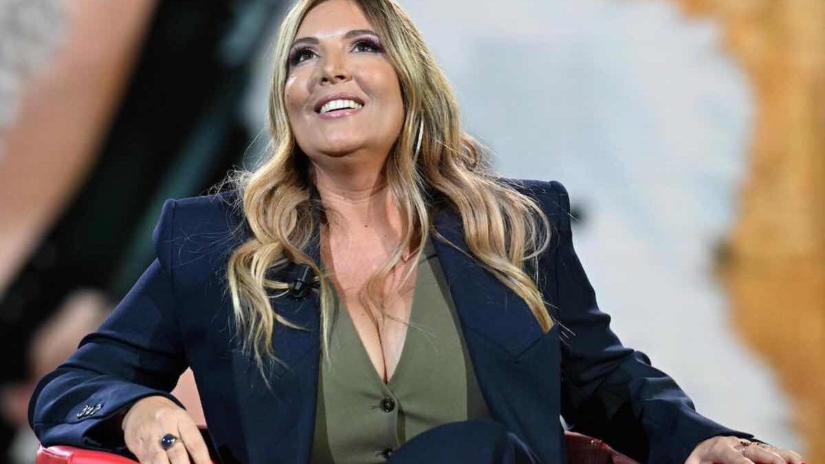 Selvaggia Lucarelli al GFVip, cosa succede con la Rai e Ballando Con Le Stelle: gli accordi per il futuro