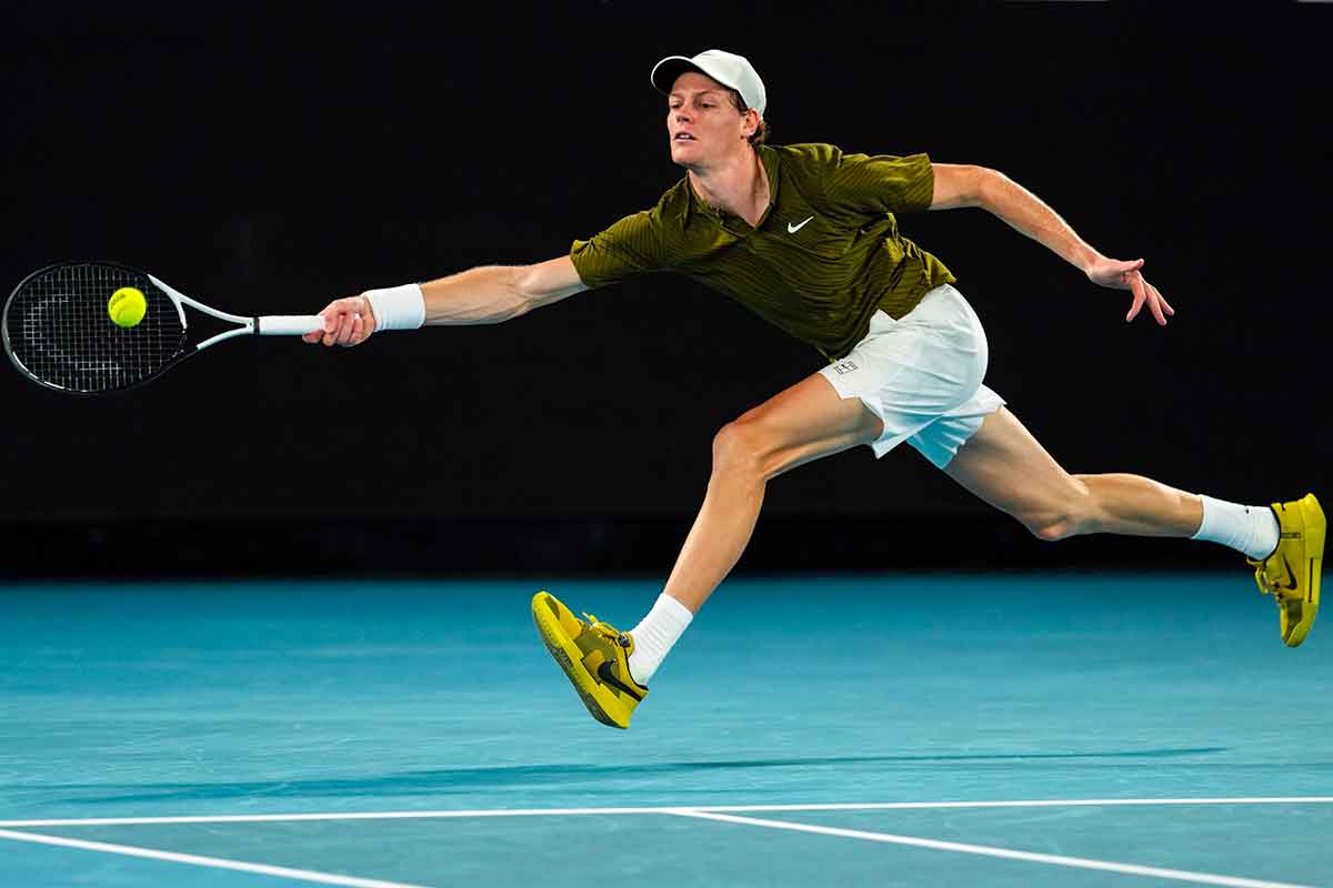 Tennis: Sinner sfida Popyrin a Doha, Cobolli al debutto a Delray Beach | Il programma completo in TV e streaming