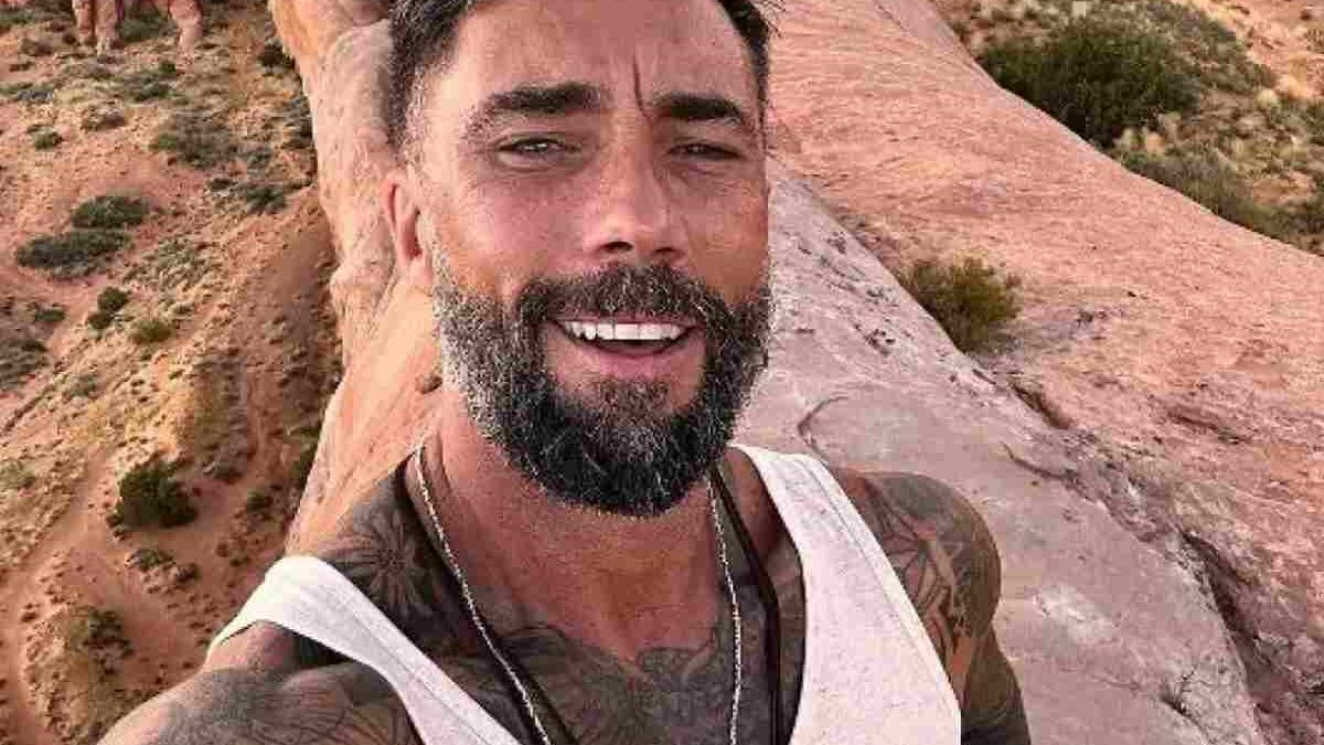 Vittorio Brumotti: età, fidanzata, studi, l’addio a Striscia, il nuovo programma
