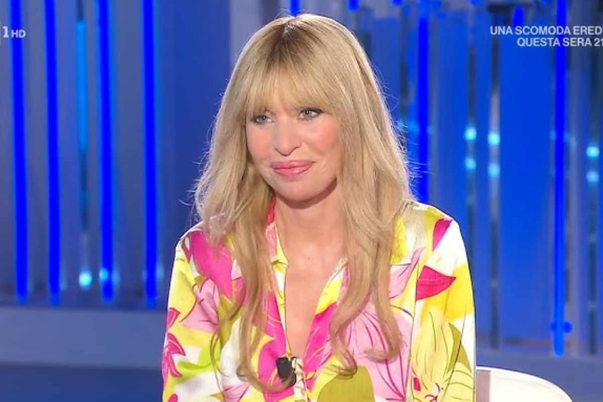 Doccia al Gf Vip Alessandra Mussolini