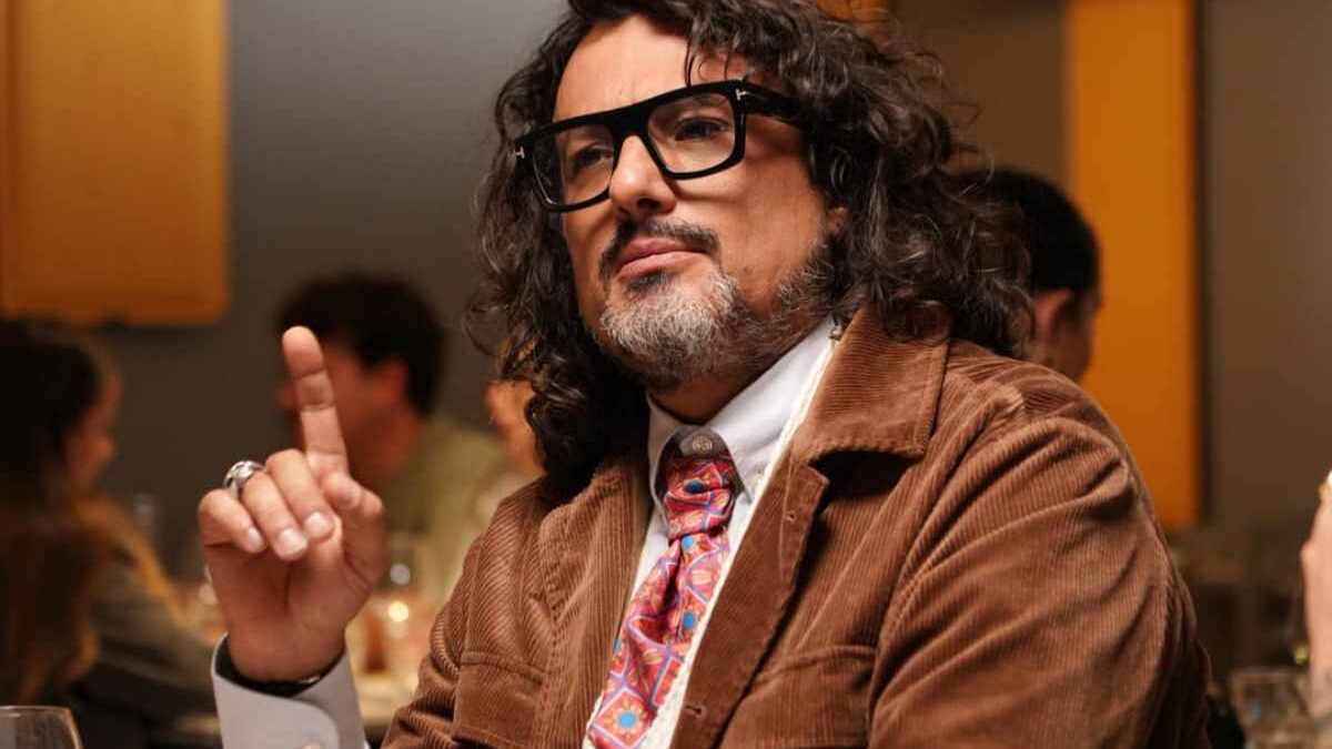 “È una bestemmia, se non l’arresto è perchè sono buono”, caos a 4 Ristoranti