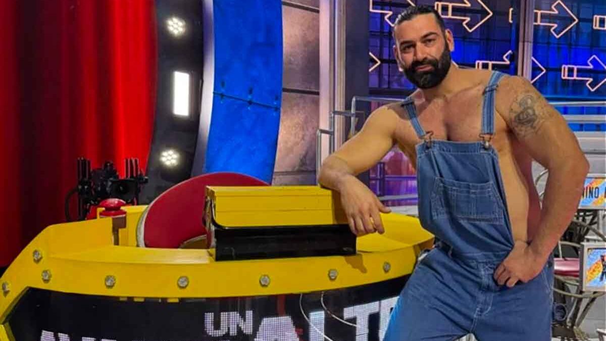 Da Avanti un Altro al ring, Alessandro Maria Bosio racconta il wrestling: “In occasione dell’8 marzo festeggio le donne del ring”