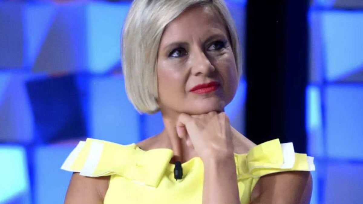 Antonella Elia: età, dove vive, il fidanzato e le nozze saltate, gli studi. Tutto sulla concorrente del Gf Vip