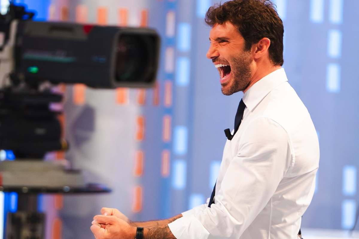 stefano de martino strana coincidenza