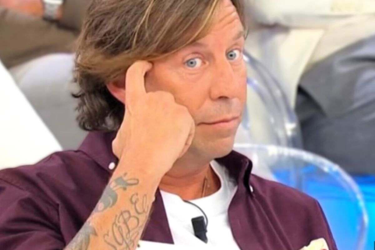 Uomini e Donne, perchè Edoardo ha lasciato il trono over