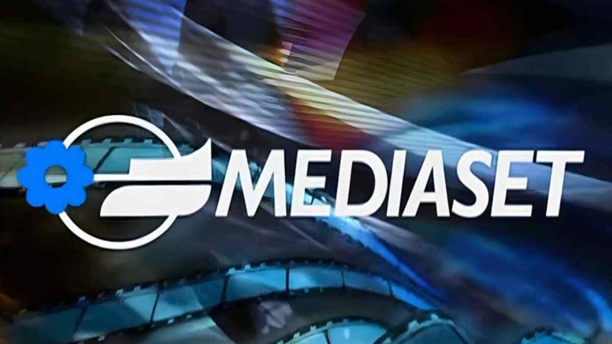 Cambio programmazione Canale 5, chiude la soap turca: da cosa sarà sostituita