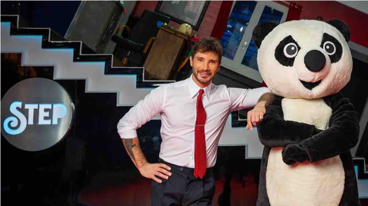 Stasera Tutto È Possibile i nuovi ospiti della trasmissione con Stefano De Martino