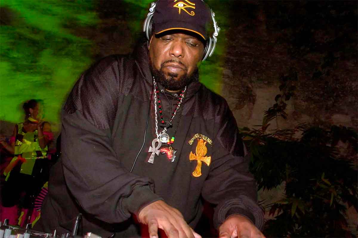 Afrika Bambaataa