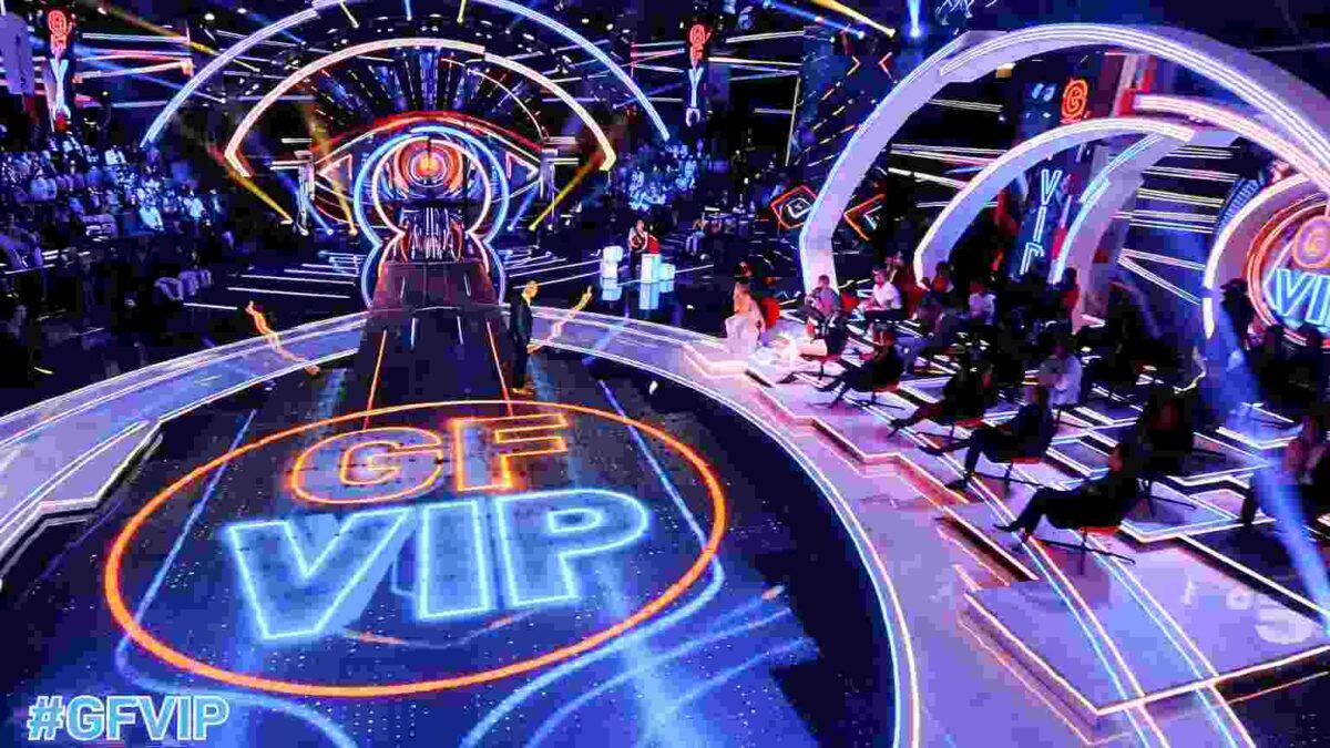 “Malore improvviso”, notte di preoccupazione al GF Vip. Il crollo psicologico e la richiesta (impensabile) del concorrente Renato Biancardi
