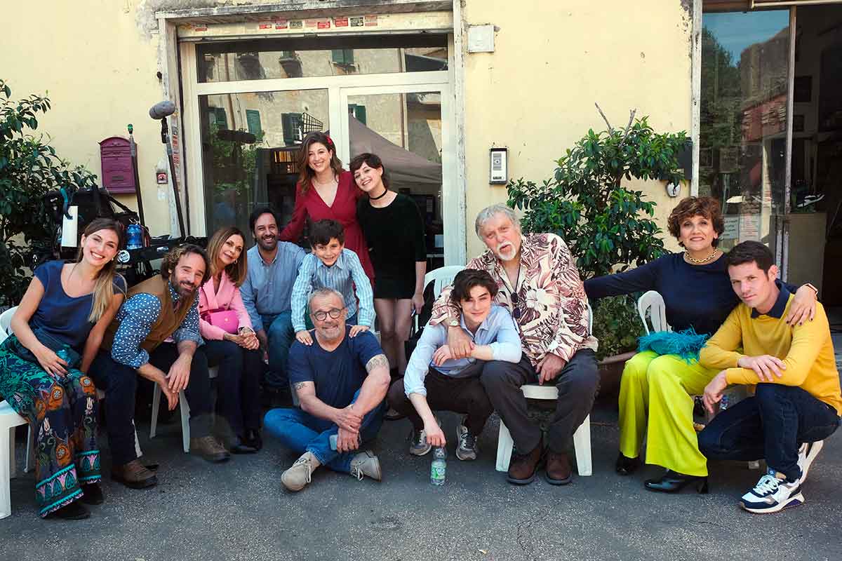 I Cesaroni 7 tornano su Canale 5: perché una famiglia televisiva resiste dieci anni fuori dai palinsesti