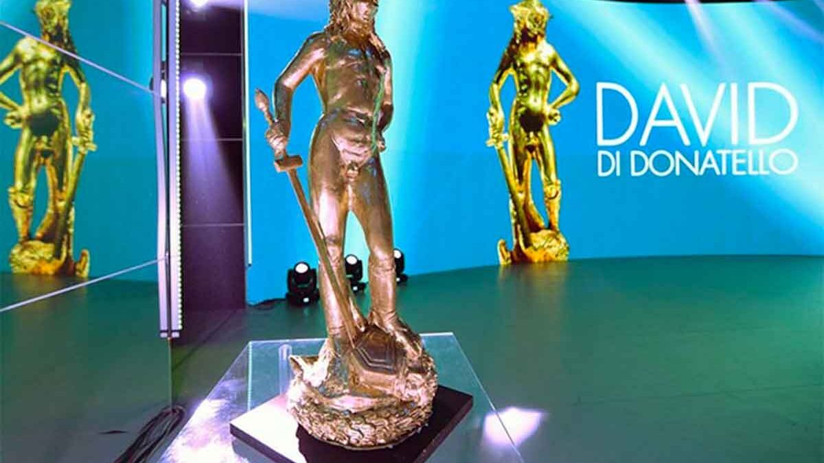 David di Donatello 2026: Zalone ha convinto 9 milioni di persone, l’Accademia lo ignora. Chi sbaglia?