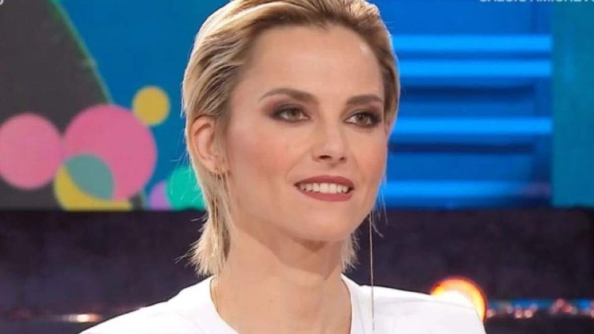 “Piango un compagno”, lutto per Francesca Fialdini. Il messaggio della conduttrice