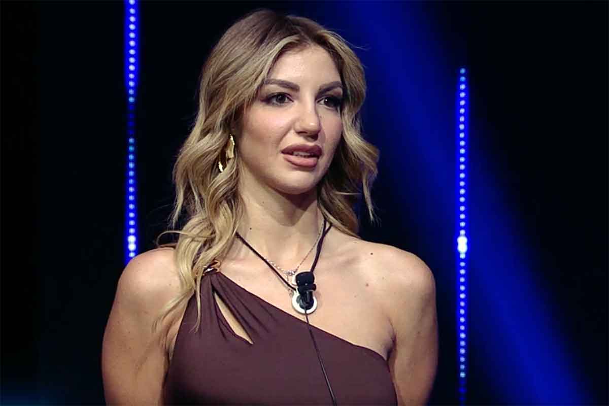 Grande Fratello Vip, Barbara Blu Prezia